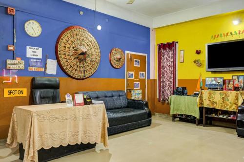 Sualkuchi Hotel | SPOT ON Priya Guest House