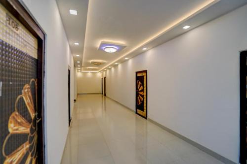 Kanpur Dehat District Hotel | Spot On THE RAJA GRAND