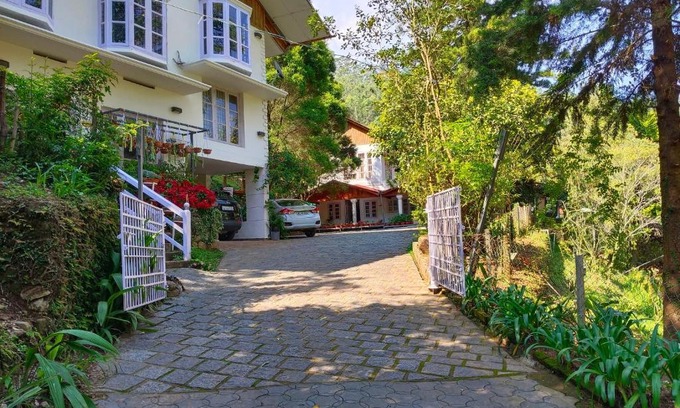 Devikolam Hotel | Spring Dale Resort, Devikulam