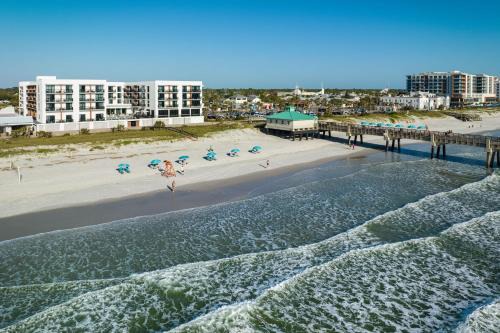 Jacksonville Beach Hotel | SpringHill Suites by Marriott Jacksonville Beach Oceanfront