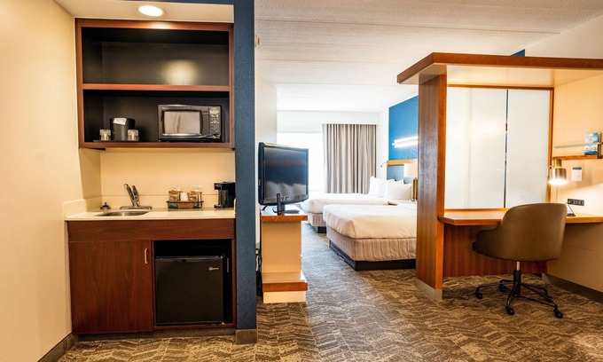Downtown San Antonio Hotel | SpringHill Suites by Marriott San Antonio Alamo Plaza/Convention Center