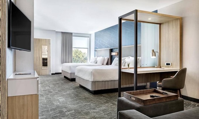 North Dallas Hotel | SpringHill Suites by Marriott Dallas Central Expressway