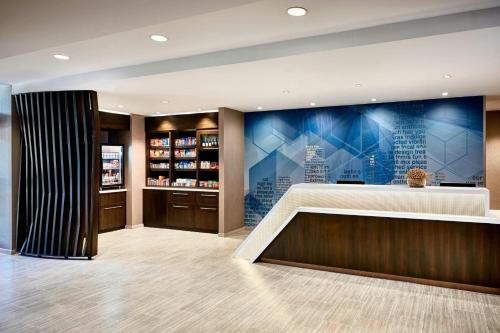 Chesterfield Hotel | SpringHill Suites by Marriott Chesterfield