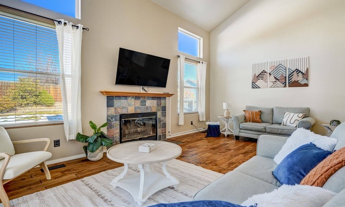Briargate House | Springs Comforts | Pets OK | Ping Pong |by nestago