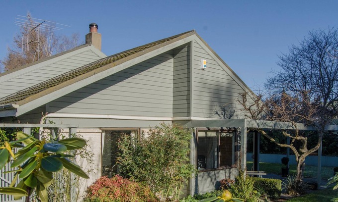 Hanmer Springs Cottage | SPRINGS ESCAPE, pet friendly, with a garden in Hanmer Springs