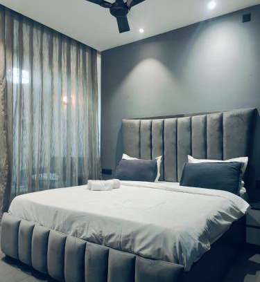 Noida Apartment | Springspalms
