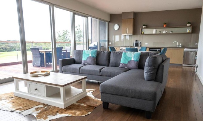 Fingal Apartment | St Andrews Beach Golf Club Apartment 5 04