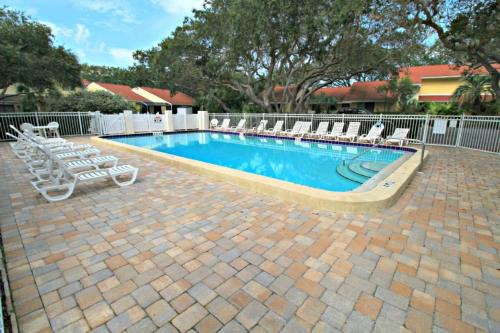 St. Augustine Beach House | St Augustine Beach & Tennis Resort 604