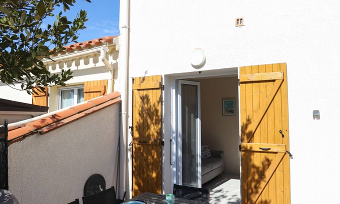 Saint-Cyprien Plage Ski Chalet | St Cyprien beautiful house large terrace and air conditioning