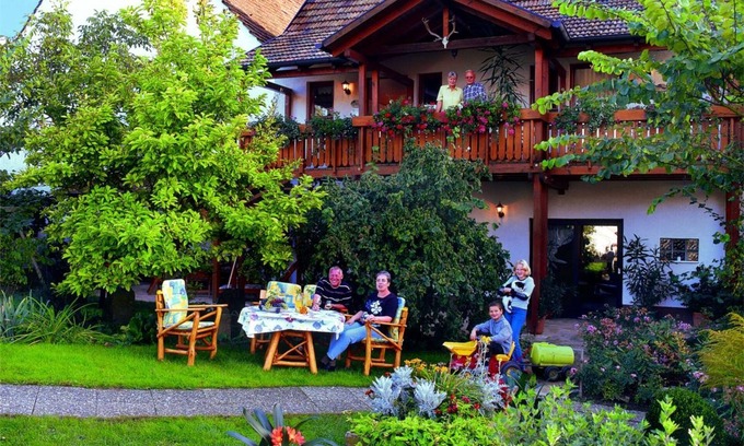 Billigheim-Ingenheim Apartment | St. Laurent Apartment * - Winzerhof am Steingebiss