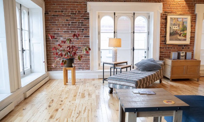 Lower Town Apartment | St-Laurent - Royal Dalhousie