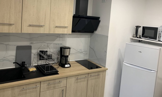 Sainte-Marguerite Apartment | St Vélodrome 3 bedrooms parking 8 beds new