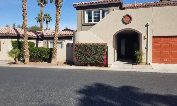 Cathedral City Resort | Stagecoach 2025 One Bedroom with Full Amenities Worldmark Cathedral City, Indio