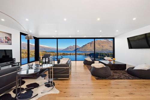 Queenstown House | Star Haven