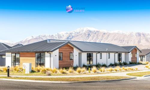 Lake Tekapo House | Star River