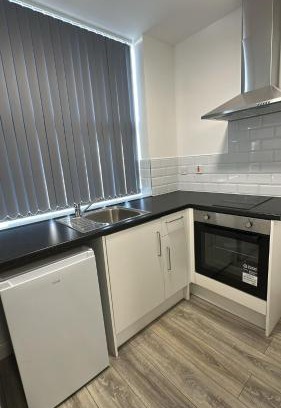 Scunthorpe Apartment | Station House One Bedroom Aparthotel - free parking!