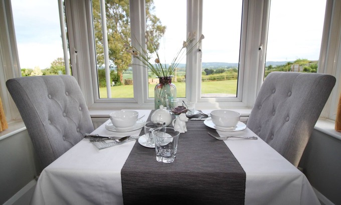Taunton Bed & Breakfast | Stay at No.2
