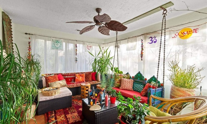 Northeast Heights Apartment | Stay in a peaceful shared home with all the essentials