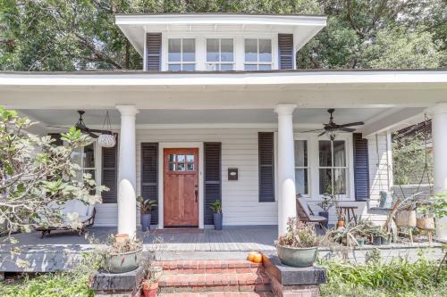 Roseland Terrace Historic District House | Stay Near LSU! Baton Rouge Home 3 Mi to Stadium