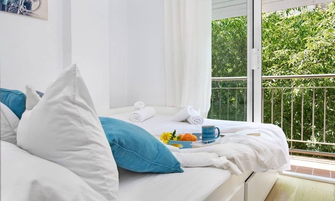 La Sagrada Familia Apartment | Stay U-nique Apartment Provença