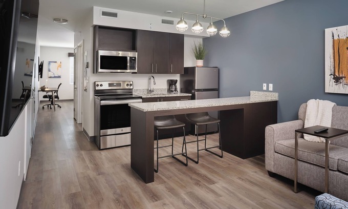 Waco Apartment | stayAPT Suites Waco