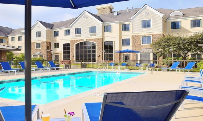 Burlington Hotel | Staybridge Suites Boston - Burlington by IHG