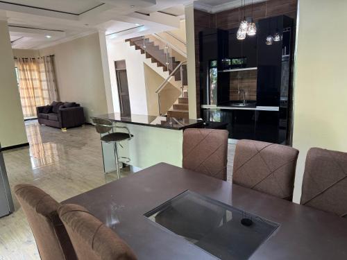 Lusaka Central Apartment | Steady State Apartment 1