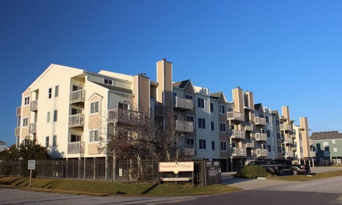 Kill Devil Hills Condo | Steps away from the ocean! Condo in Kill Devil Hills.