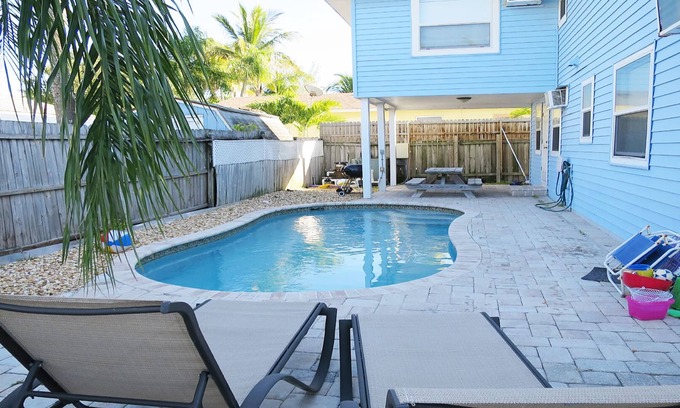 Ilexhurst Villa | Steps from Beach! Grill - Wif