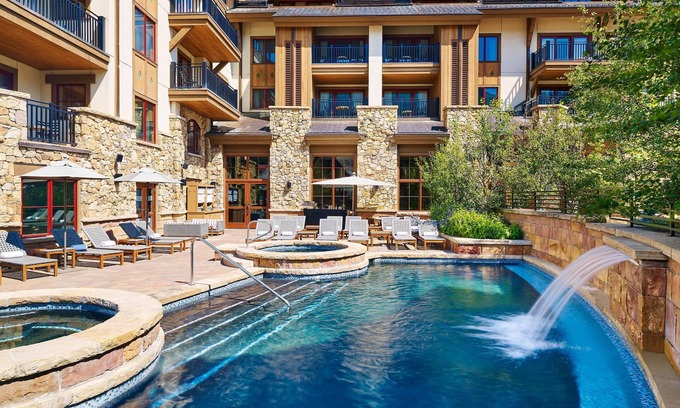 Vail Resort | Steps to Downtown Vail - Executive Mountain Suite Ideal for Vacation or Business