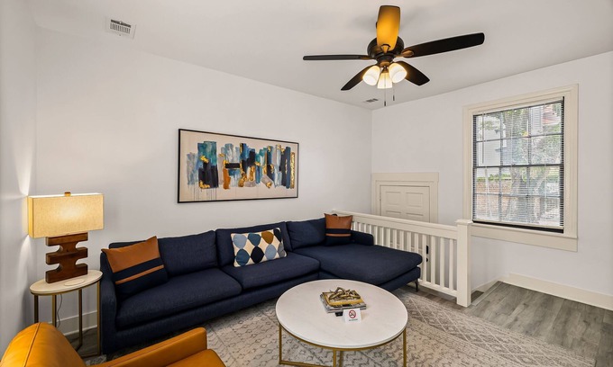 Historic Downtown Savannah Apartment | Steps to Everything, Renovated + Perfect for Groups by Lucky Savannah
