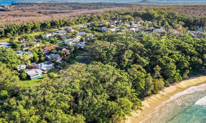 Bendalong House | Sting Ray Bay - The Blue House in Bendalong