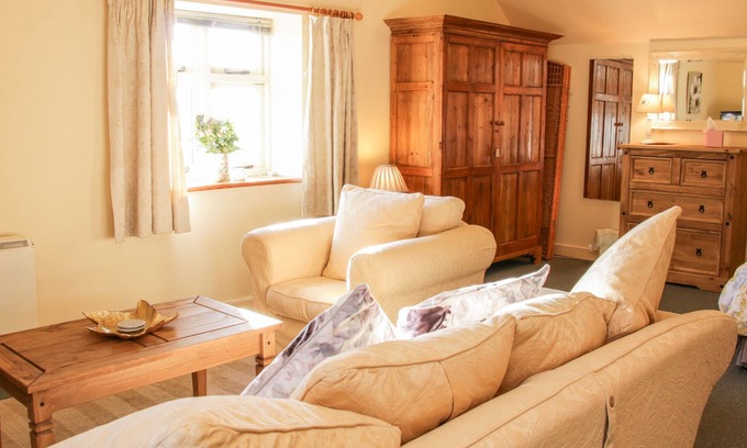 Shelve Cottage | Stiperstones View