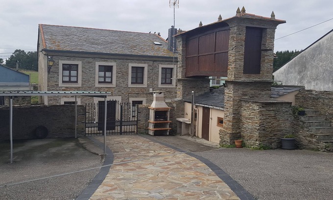 Rinlo House | STONE HOUSE COMPLETELY RESTORED