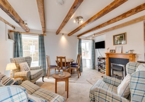 Robin Hood's Bay House | Storm Cottage