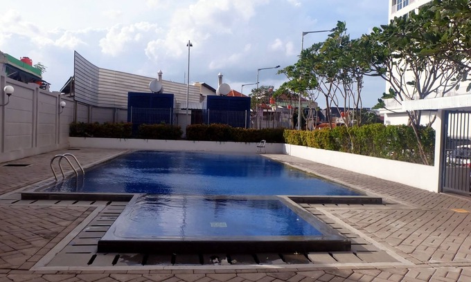 Kayu Putih Apartment | Strategic and Simple Studio Tifolia Apartment near Kelapa Gading