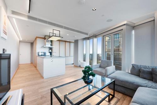 Stratford and New Town Apartment | Stratford Westfield Olympic Village Self Check-In