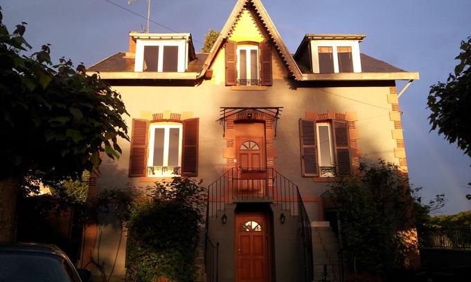 Saint-Honore-les-Bains Apartment | "Strauss", apartment for 6 people in the Morvan