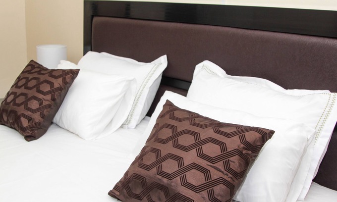 Gaborone Bed & Breakfast | Streets of Goldbw B&B