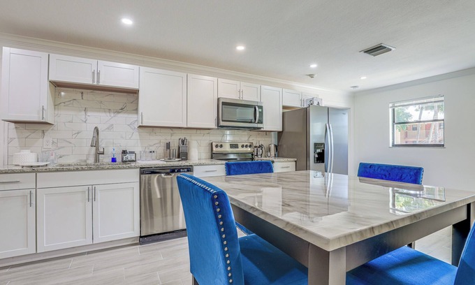 Stuart House | Stuart Vacation Rental ~ 1 Mi to Downtown!