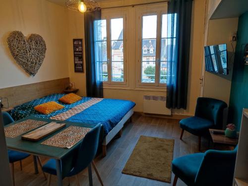 Bagnoles-de-l'Orne Apartment | Studio 10, très bien placé, parking wifi gratuit