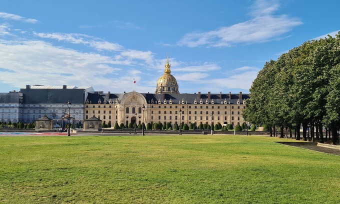Quartier du Gros-Caillou Apartment | Studio 2 à 4 Personnes, Paris 7e