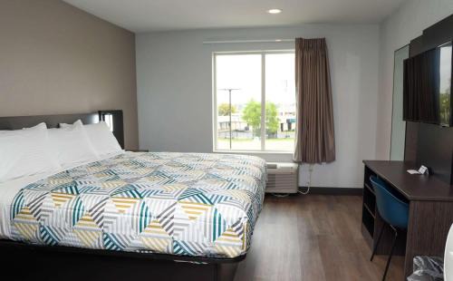 Fort Worth Hotel | Studio 6 Fort Worth TX Lake Worth