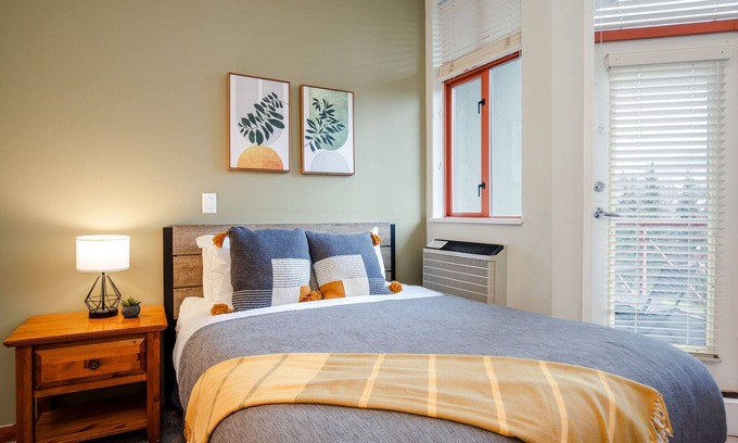 Village North Condo | Studio | Alpenglow Lodge | Private Balcony w/Mountain views | AC | Gym | Central Location