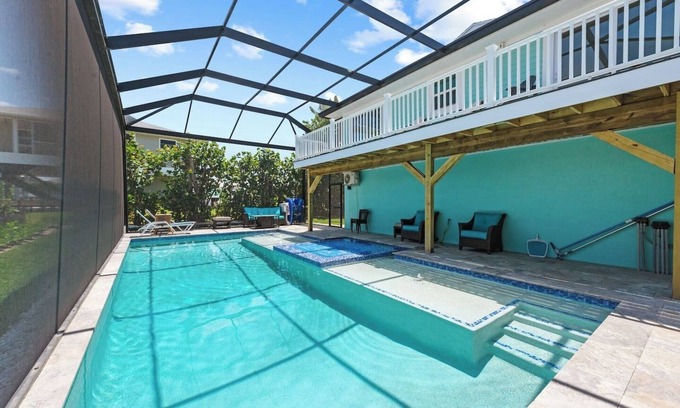 Laguna Shores Apartment | Studio apartment across from the beach