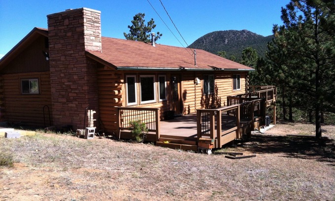 Estes Park Apartment | Studio Apartment at Eagle Ridge