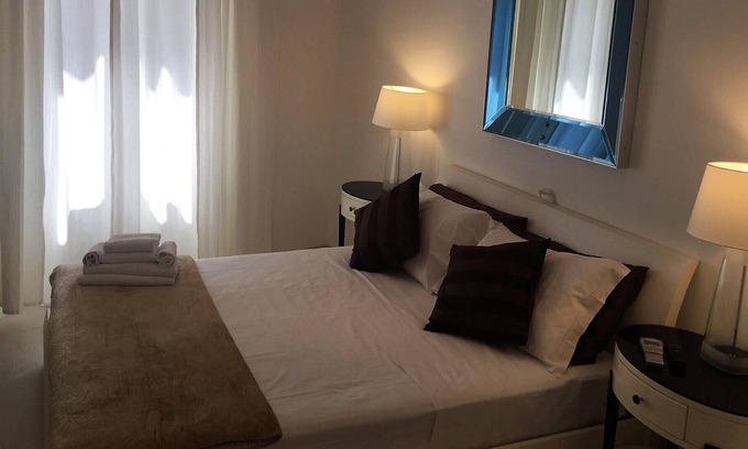 Rione XVI Ludovisi Apartment | Studio Apartment "La Dolce Vita"