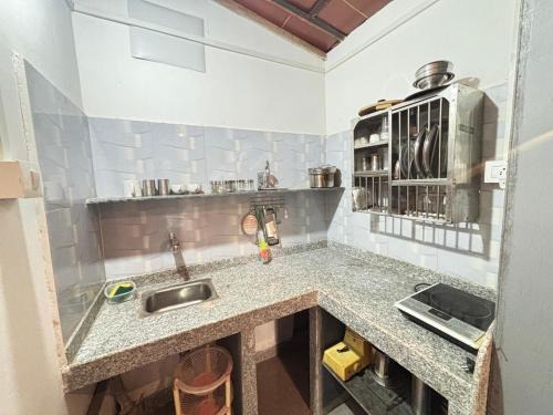Arambol Apartment | Studio Arambol Escape R-8 by Mukund Sadan Arambol