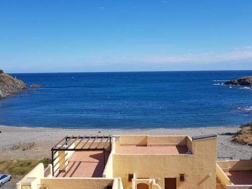 Cerbere Apartment | Studio avec terrasse, accès plage, parking. Animaux acceptés - FR-1-225C-5