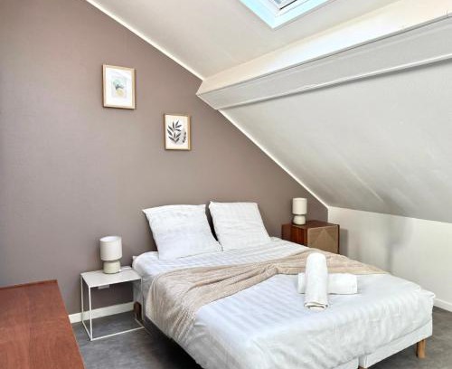 Meaux Apartment | Studio B7 - Centre-Ville Meaux - Proche Disneyland